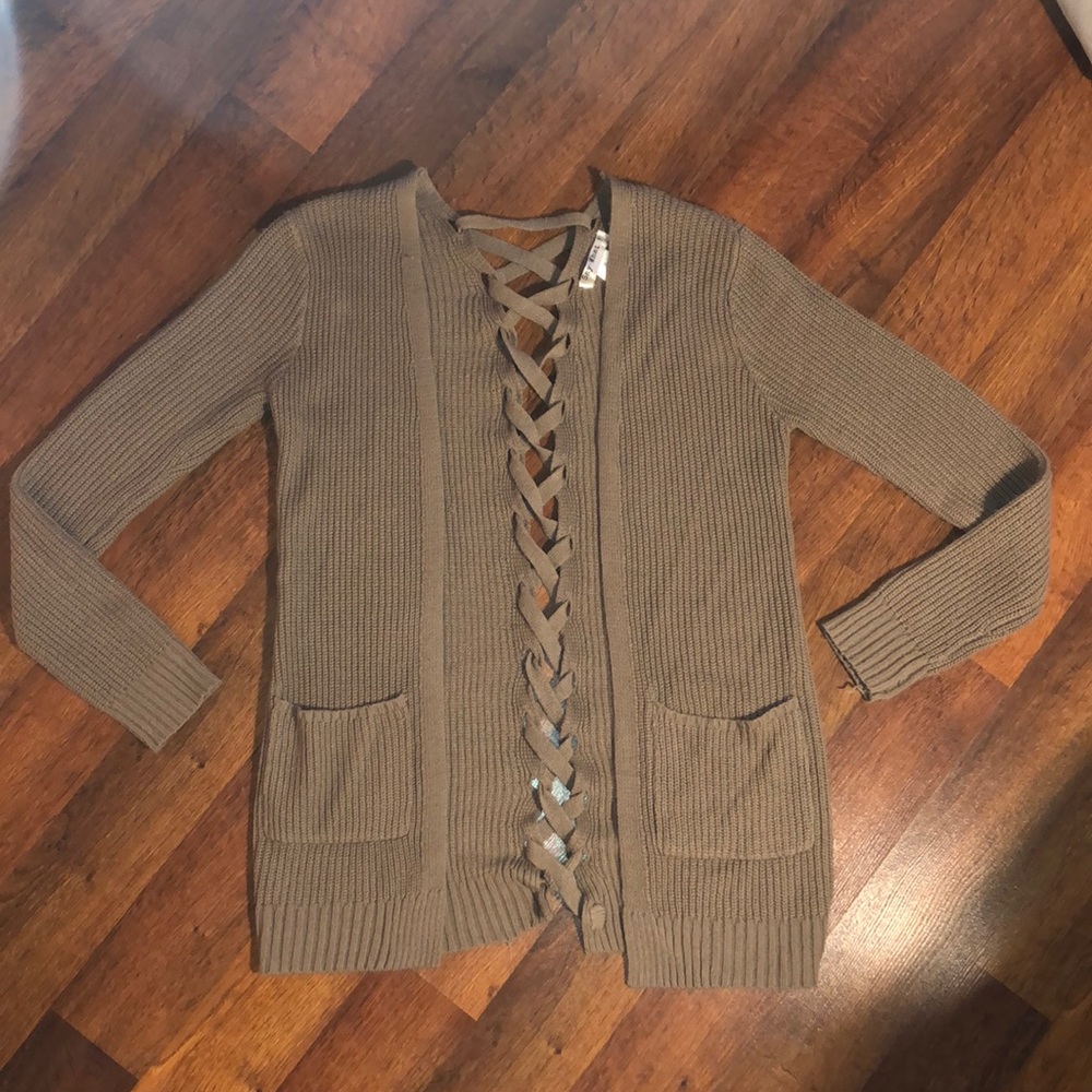 🧡‼️ Tan Longsleeve Cardigan